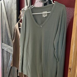 V-Neck Ribbed Long Sleeve Top